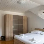 בית הארחה Peric 3*
