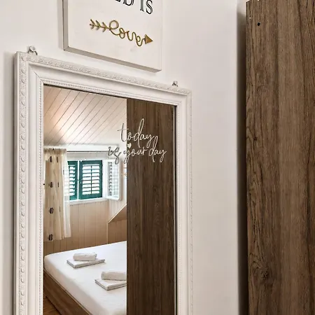 Peric 3* Сплит