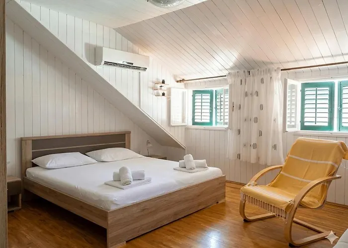 Apartment Peric 3*