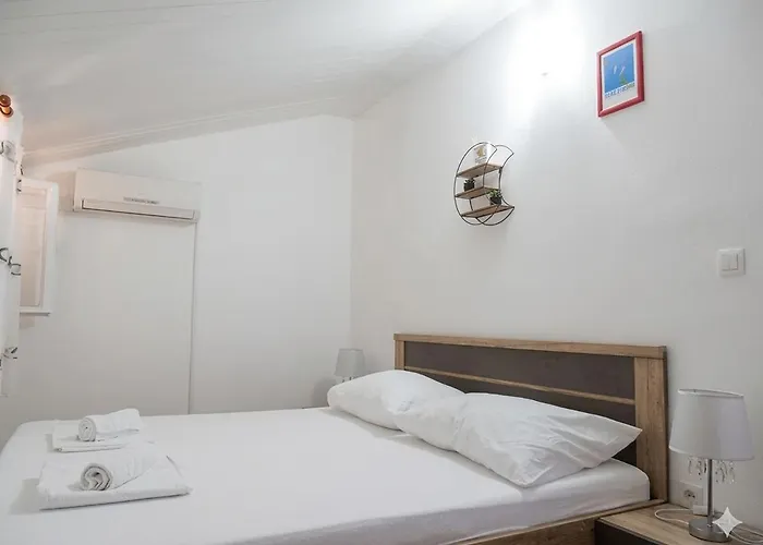 Apartment Peric Gostinjska kuća 3*