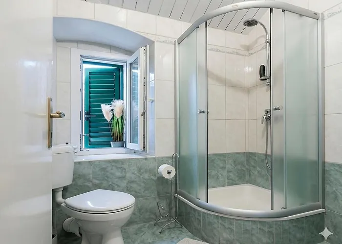Gostinjska kuća Apartment Peric Split